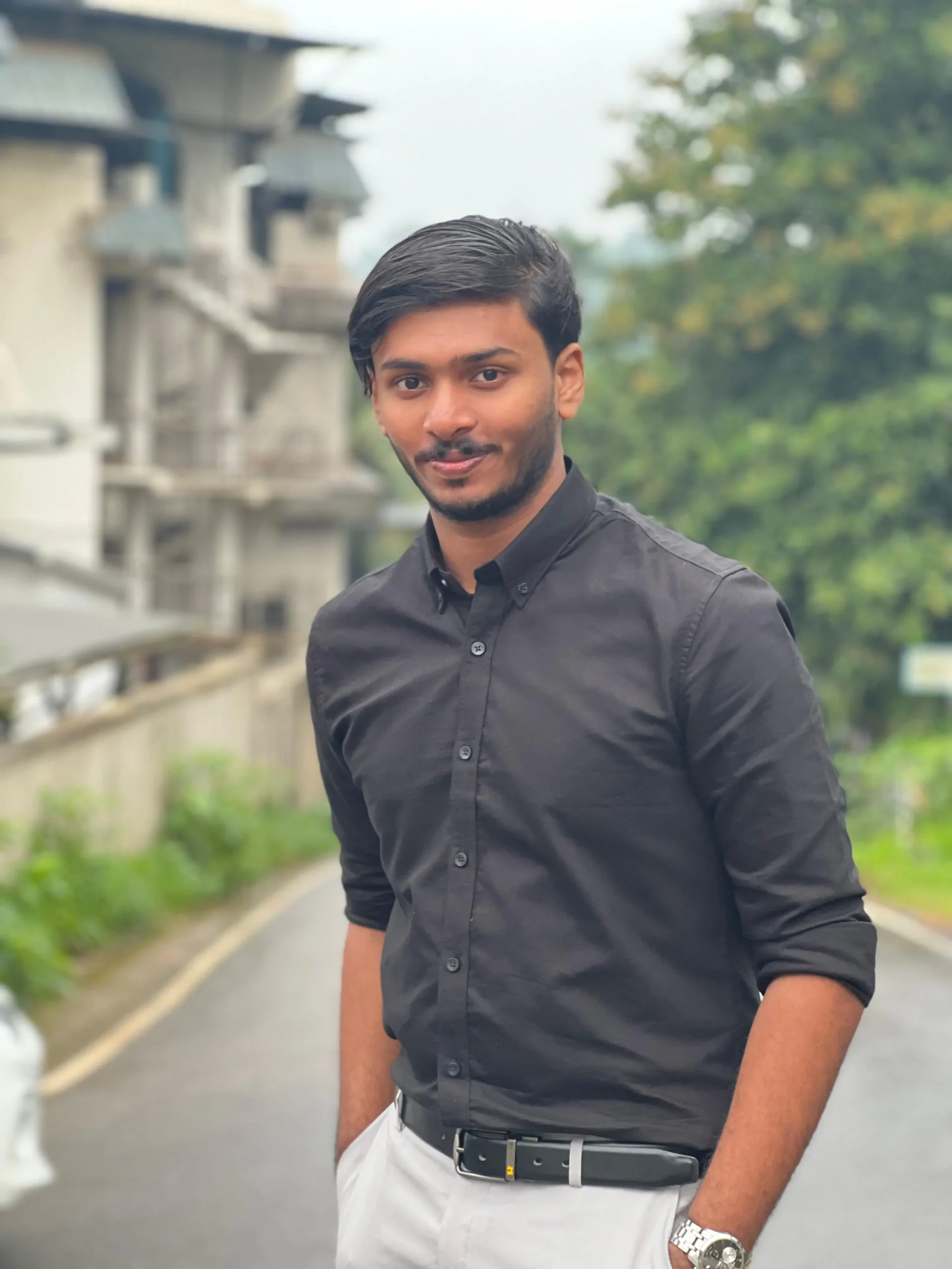 top 5 digital marketing expert in kerala adhnan